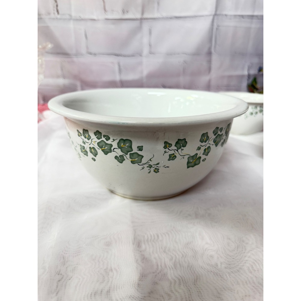 Corelle Callaway Ivy Nesting Mixing Bowl Set 3 Piece White Green Vitrelle Glass